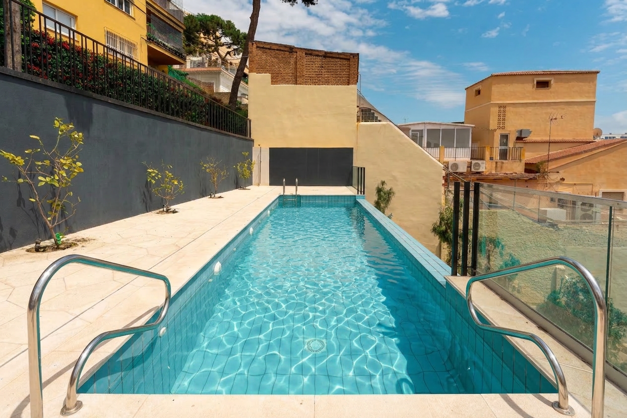 45-pool-terrace-wide.jpg